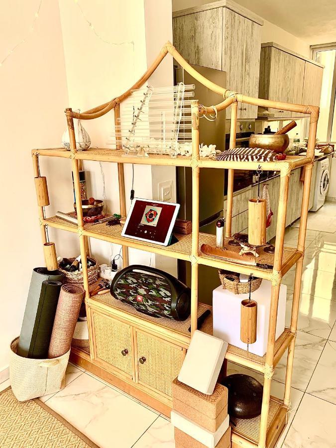 Private Bedroom With Balcony In A Shared Apartment At The Bay Of Xlendi Esterno foto
